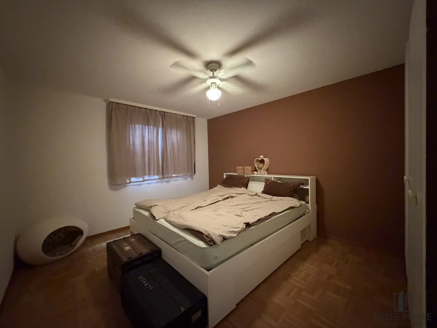 Charming Ground Floor Apartment - Photo 10 of 12