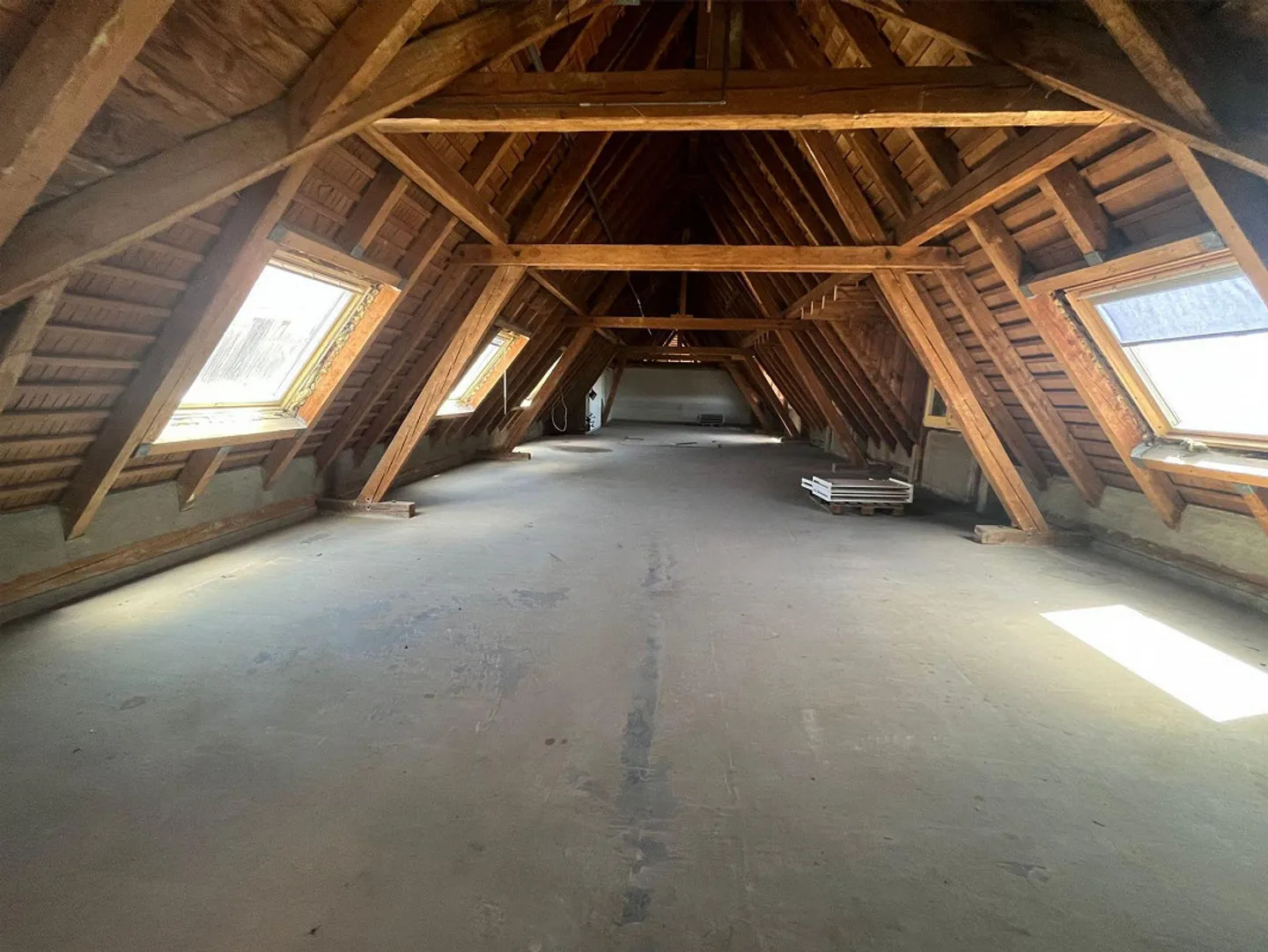 Storage space for attractive rental price in Solothurn for rent - Photo 8 of 13