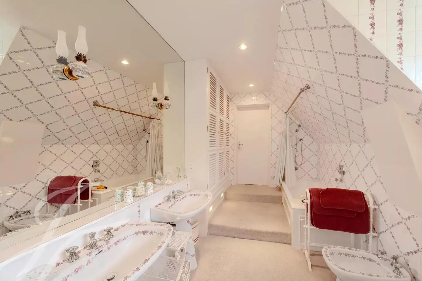 Exclusive? Extraordinary Mansion 20 Minutes from Geneva - Photo 12 of 13