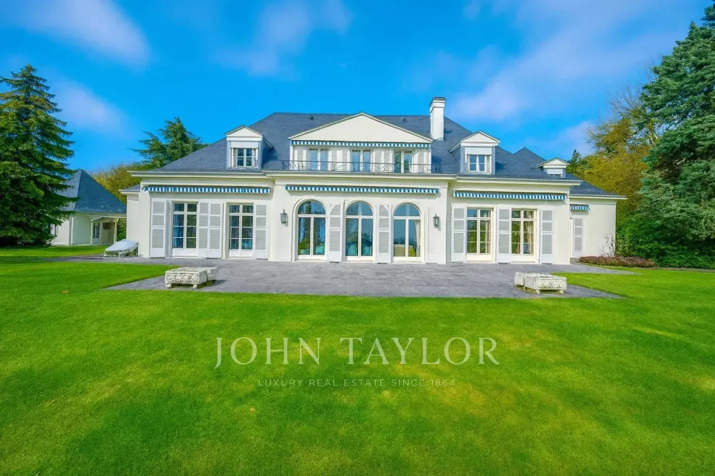 Exclusive? Extraordinary Mansion 20 Minutes from Geneva - Photo 3 of 13