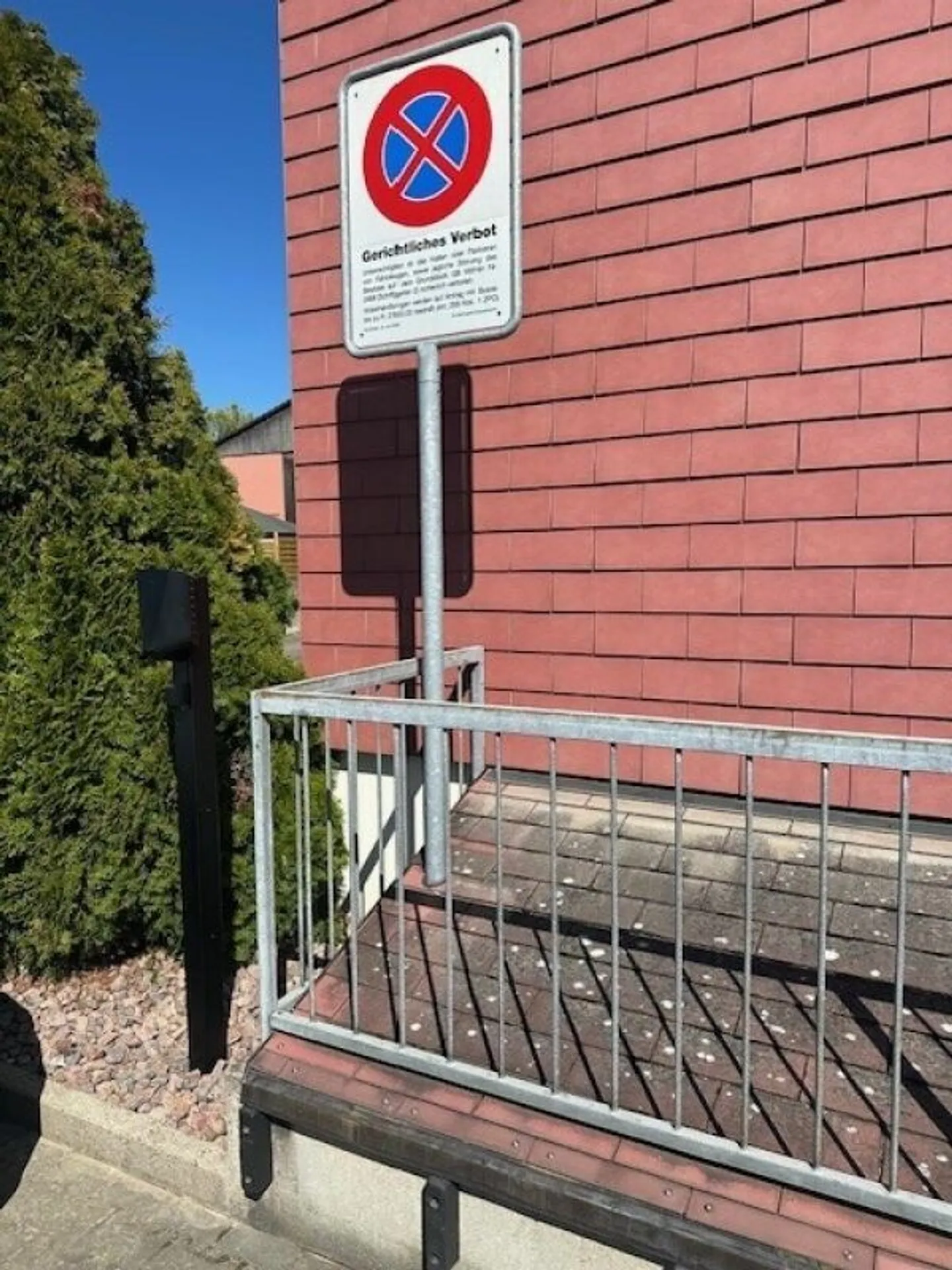 Affascinante Casa Familiare con Giardino - Foto 19 di 20