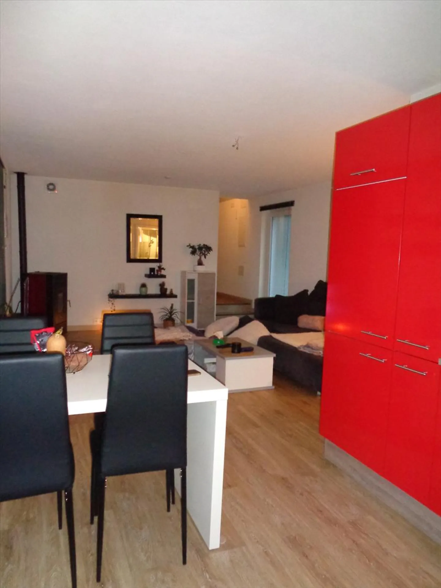 Appartamento 2.5 stanze - Foto 2 di 9