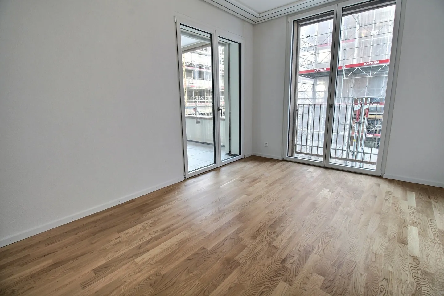 New high-end apartment 5.5 rooms - Photo 8 of 13