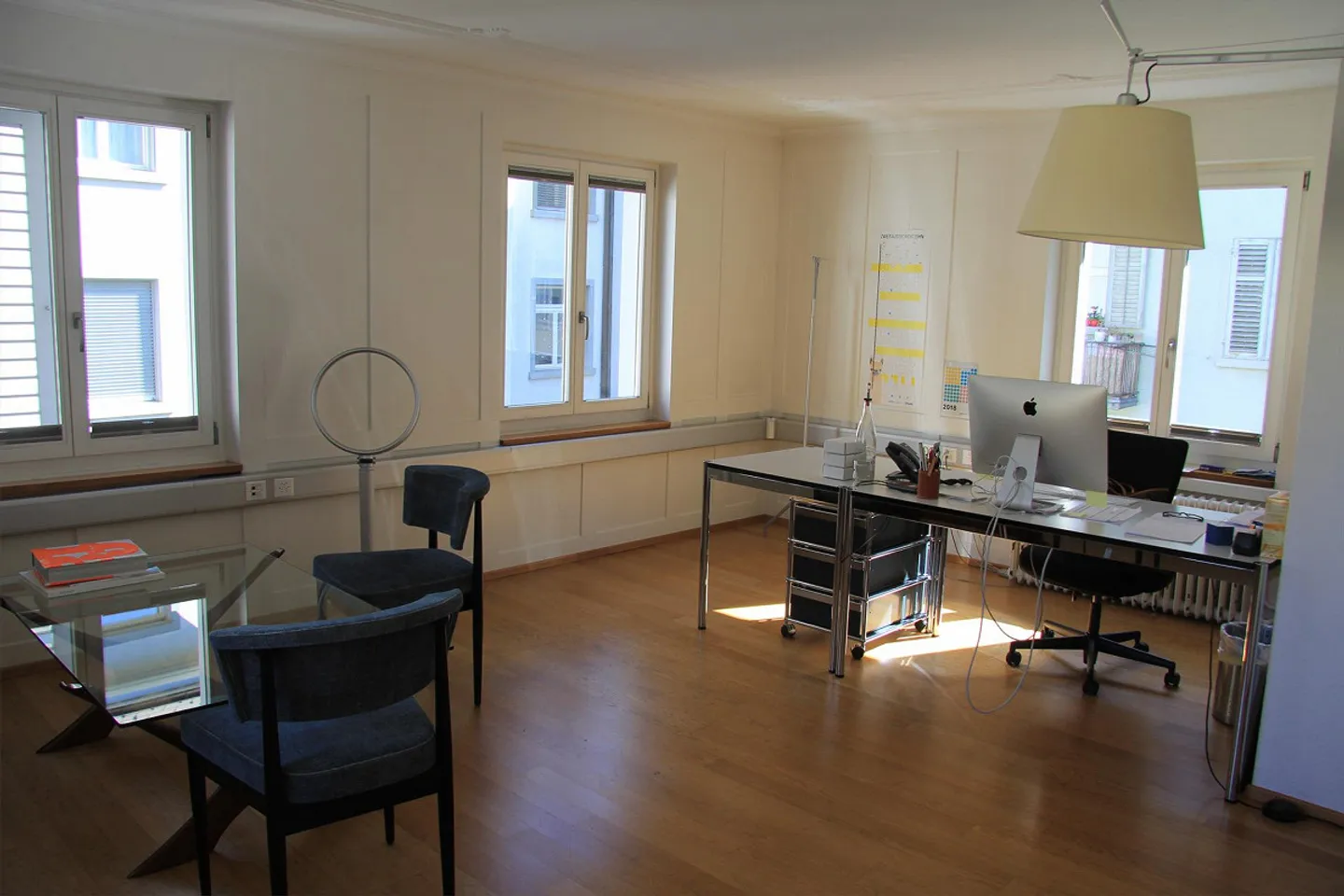 Beautiful office spaces near Stadelhofen - Photo 2 of 7