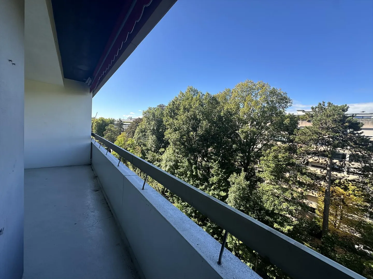 Apartment - Photo 6 of 13