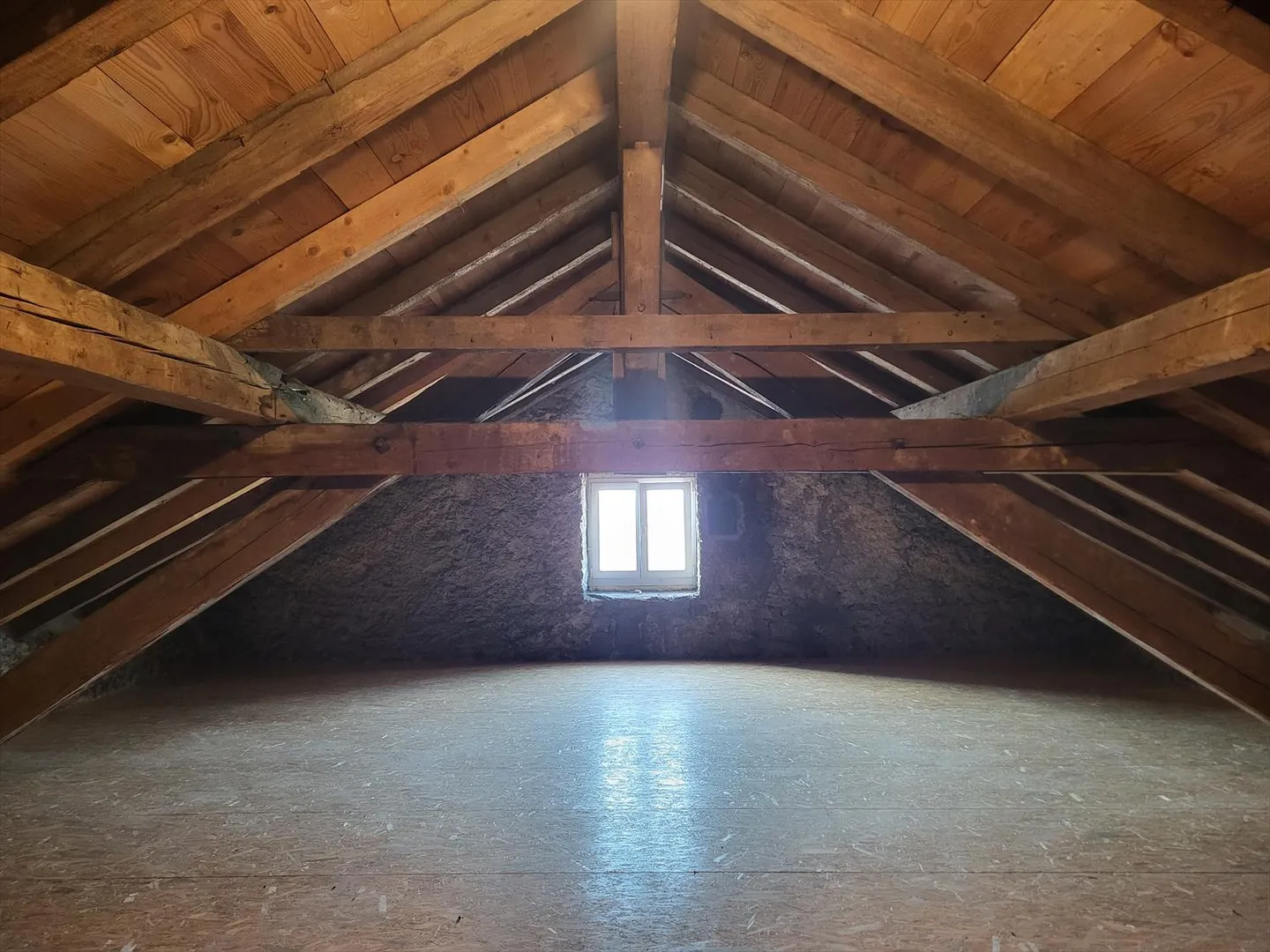 Hervorragende, komplett renovierte Wohnung - Foto 11 von 11