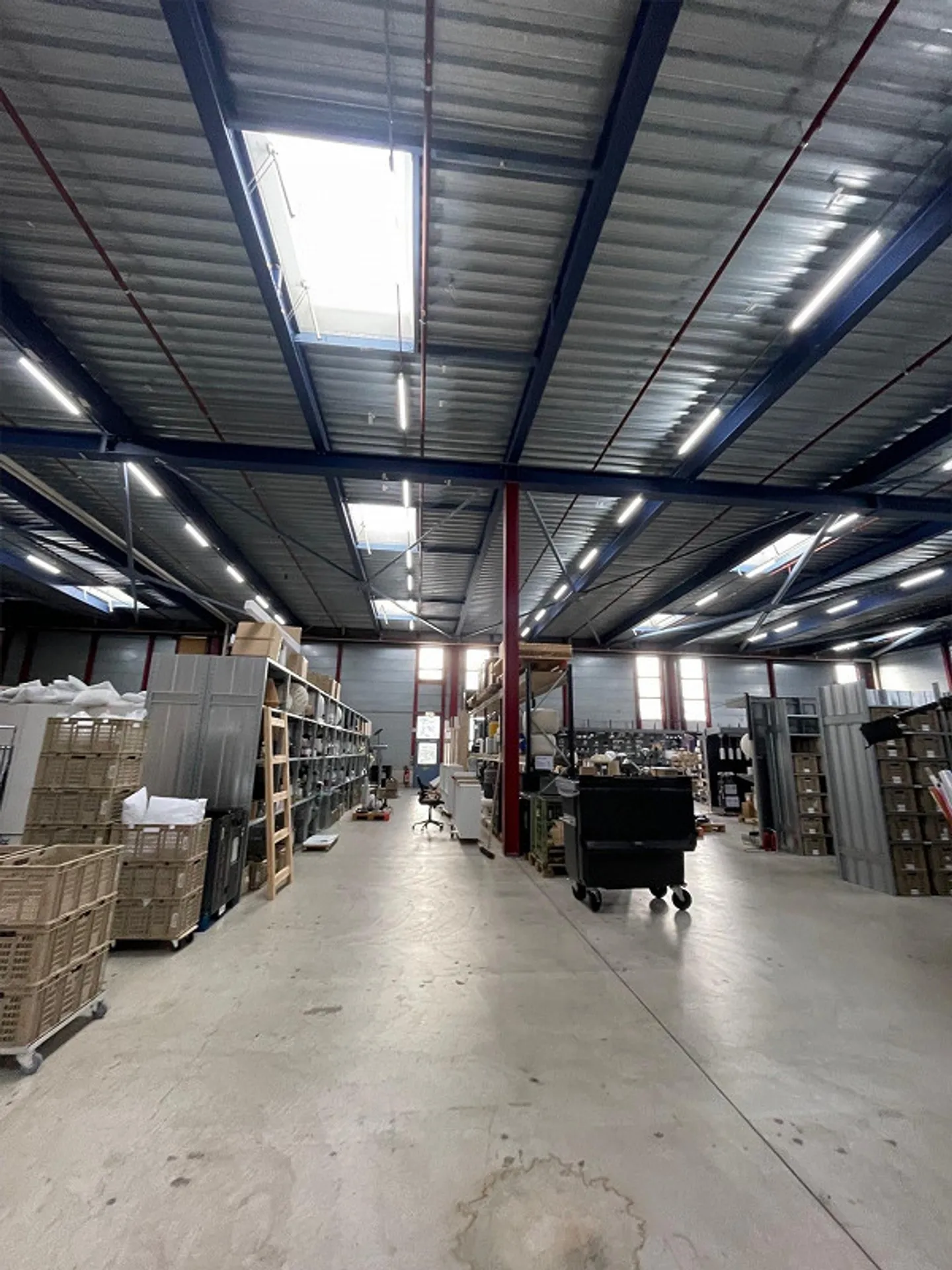Spazi di stoccaggio e ufficio versatili a Otelfingen – La tua nuova sede! - Foto 5 di 7