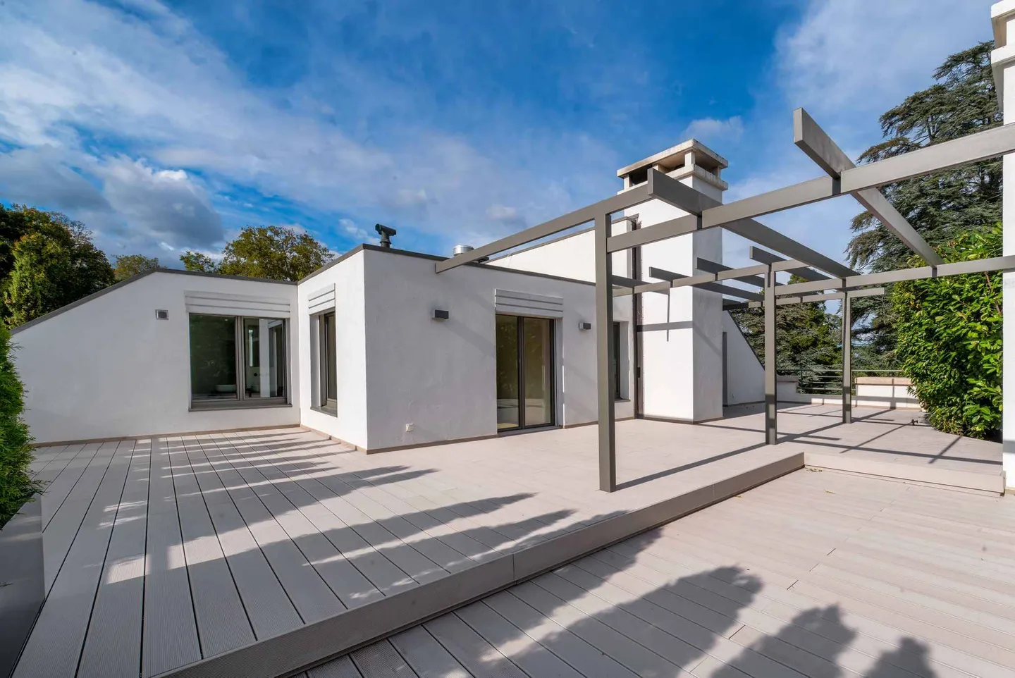 Duplex di Lusso con Vista sul Parco - Foto 4 di 13