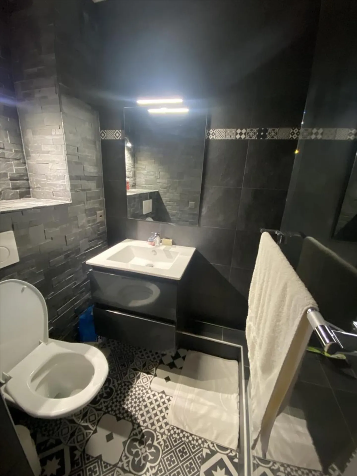 Charmant appartement de 4 pièces à Cologny - Photo 4 sur 7