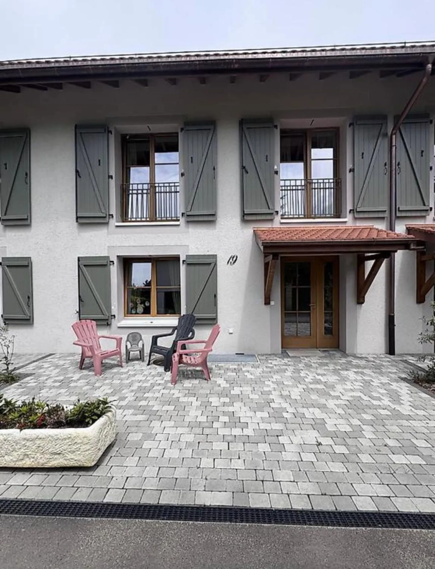 Charmantes Reihenhaus in Croix-de-Rozon - Foto 2 von 8