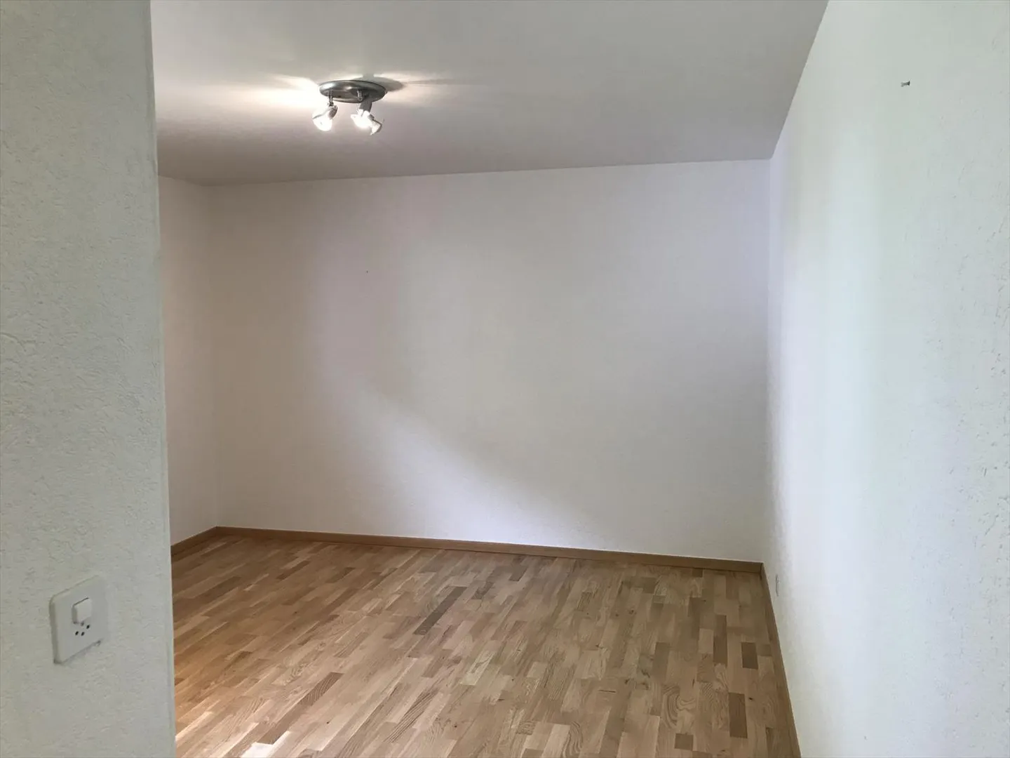 1-room apartment - Photo 2 of 4