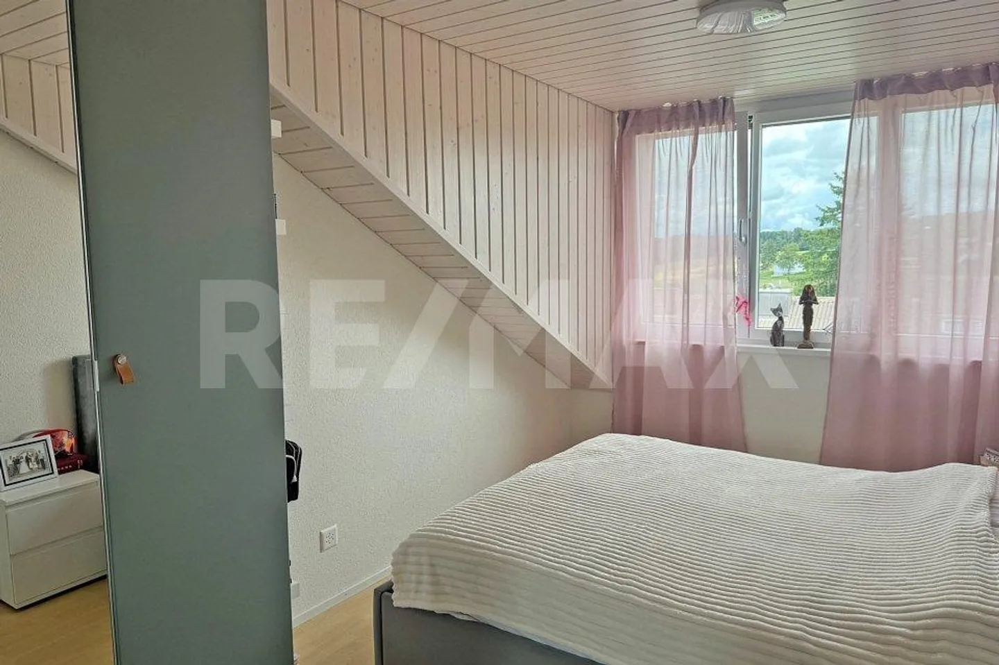 Penthouse de 3,5 pièces dans un bon emplacement - Photo 11 sur 11