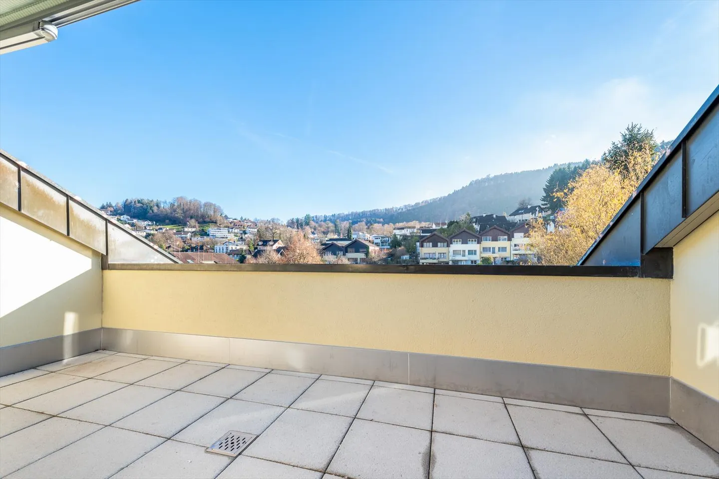 Platz für die ganze Familie – frisch sanierte 5.5 Zimmer-Dachwohnung - Foto 11 von 11