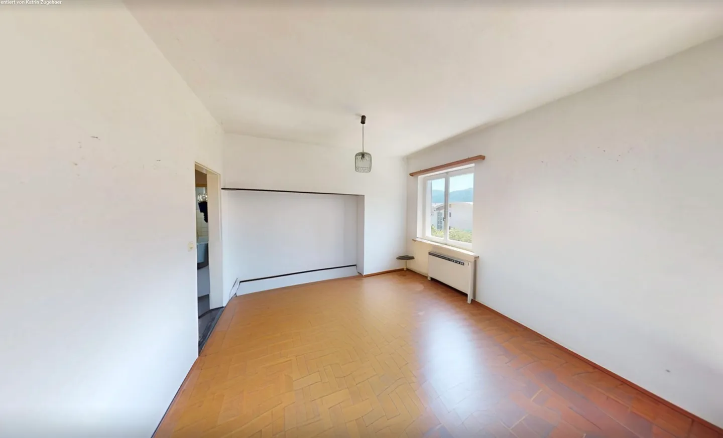 Central Multi-Family House in Minusio with Lake View and Expansion Potential - Photo 8 of 15