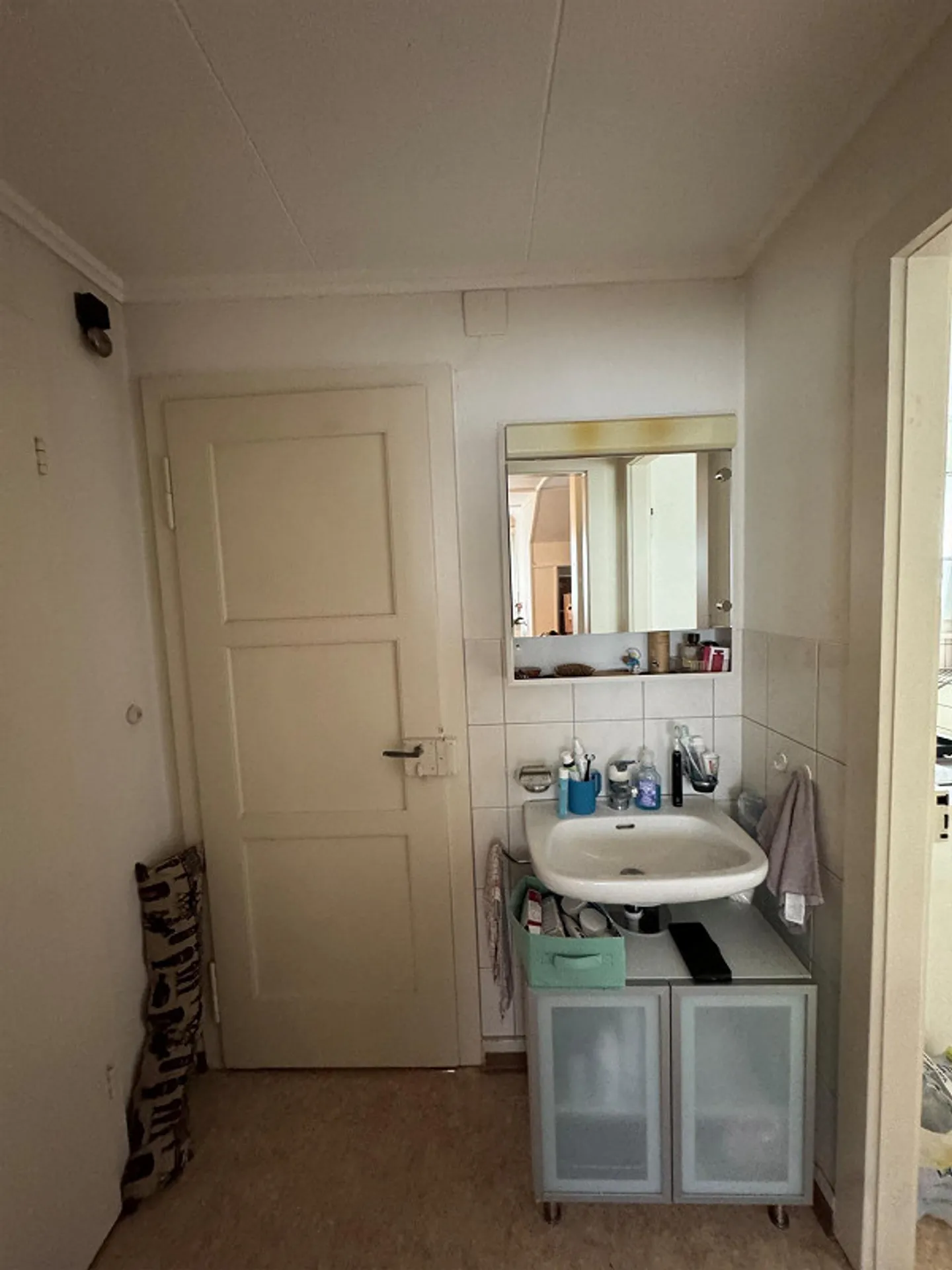Charming 2-room attic apartment for rent in a beautiful location - Photo 4 of 11