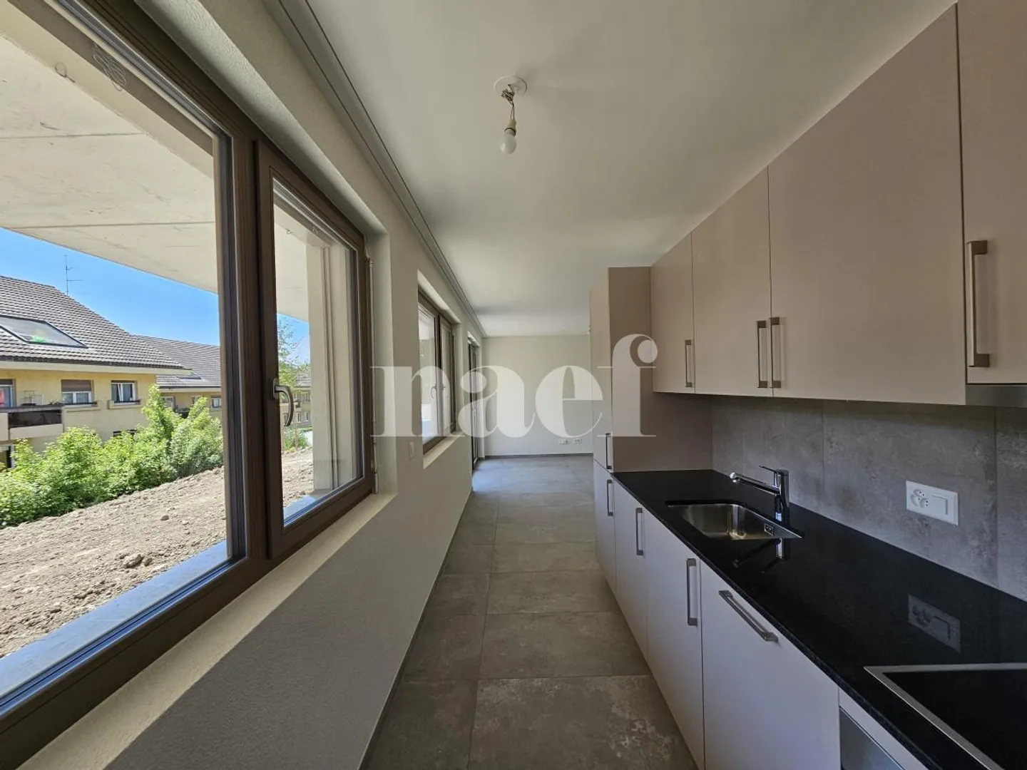 4-room apartment - Photo 1 of 13