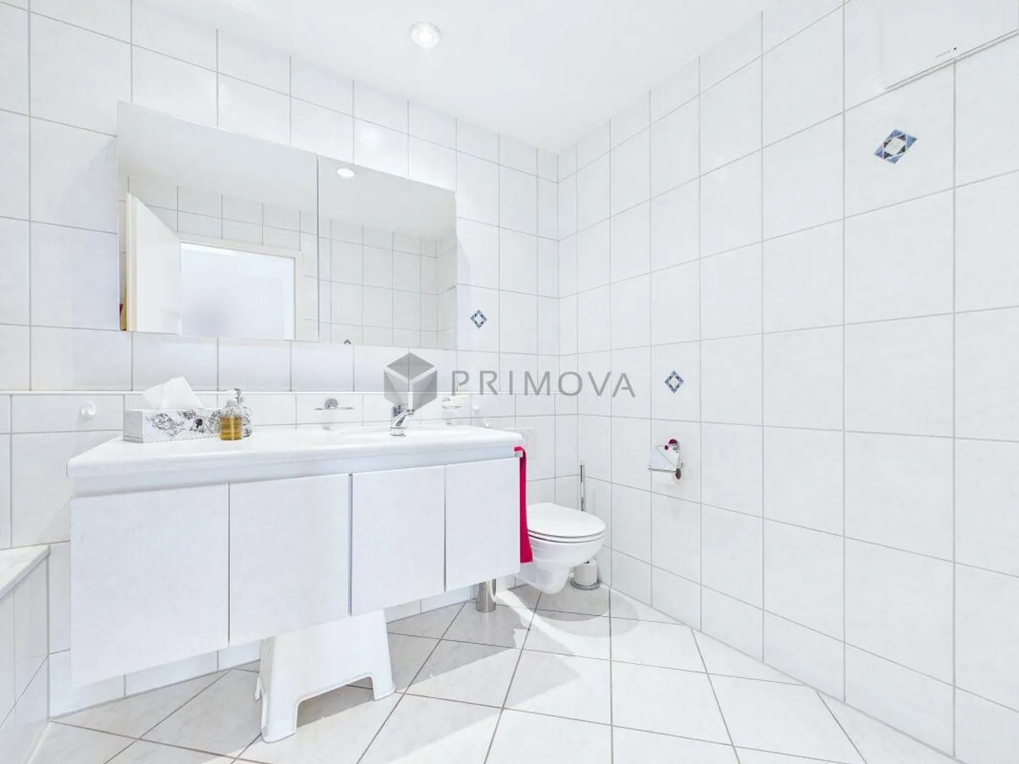 Murten : Appartement en copropriété fraîchement rénové près du lac et de la vieille ville - Photo 8 sur 12