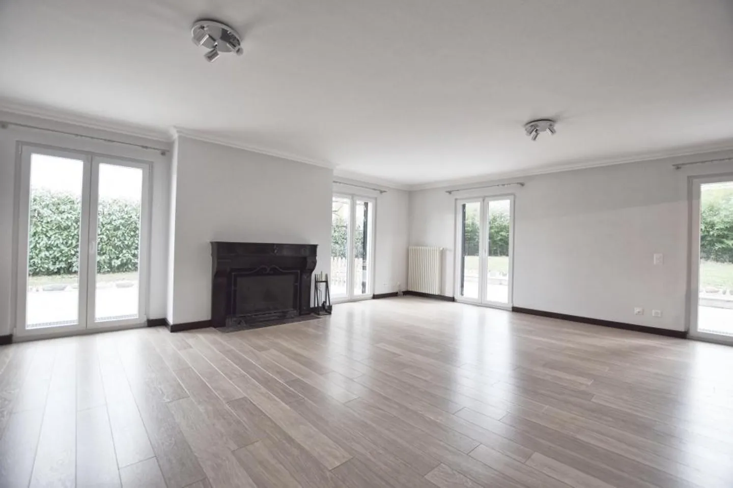 Villa Incantevole in Affitto a Chavannes-des-Bois - Foto 7 di 13
