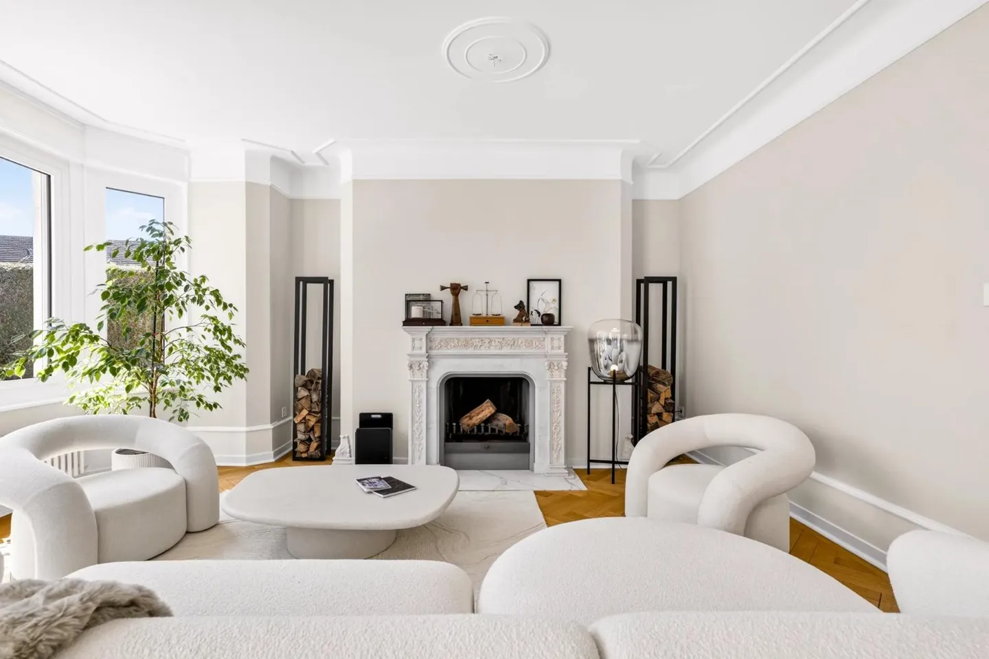 Elegant Villa Near Lake Nyon - Photo 4 of 13
