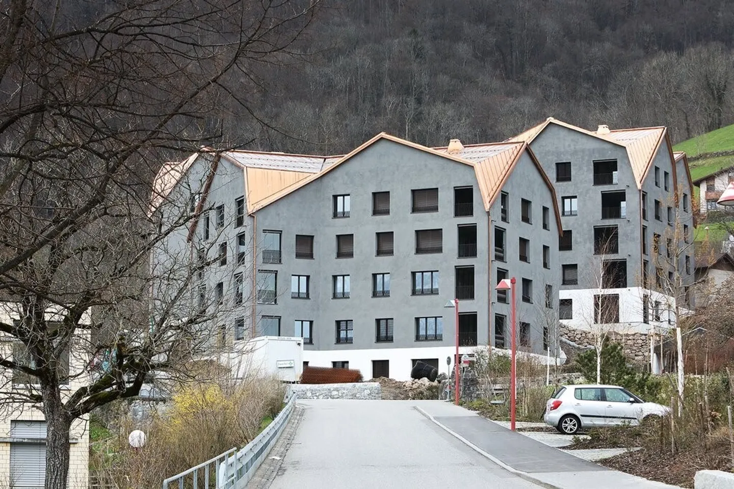 Moderne 2-Zimmer-Wohnung in Weesen - Foto 1 von 7