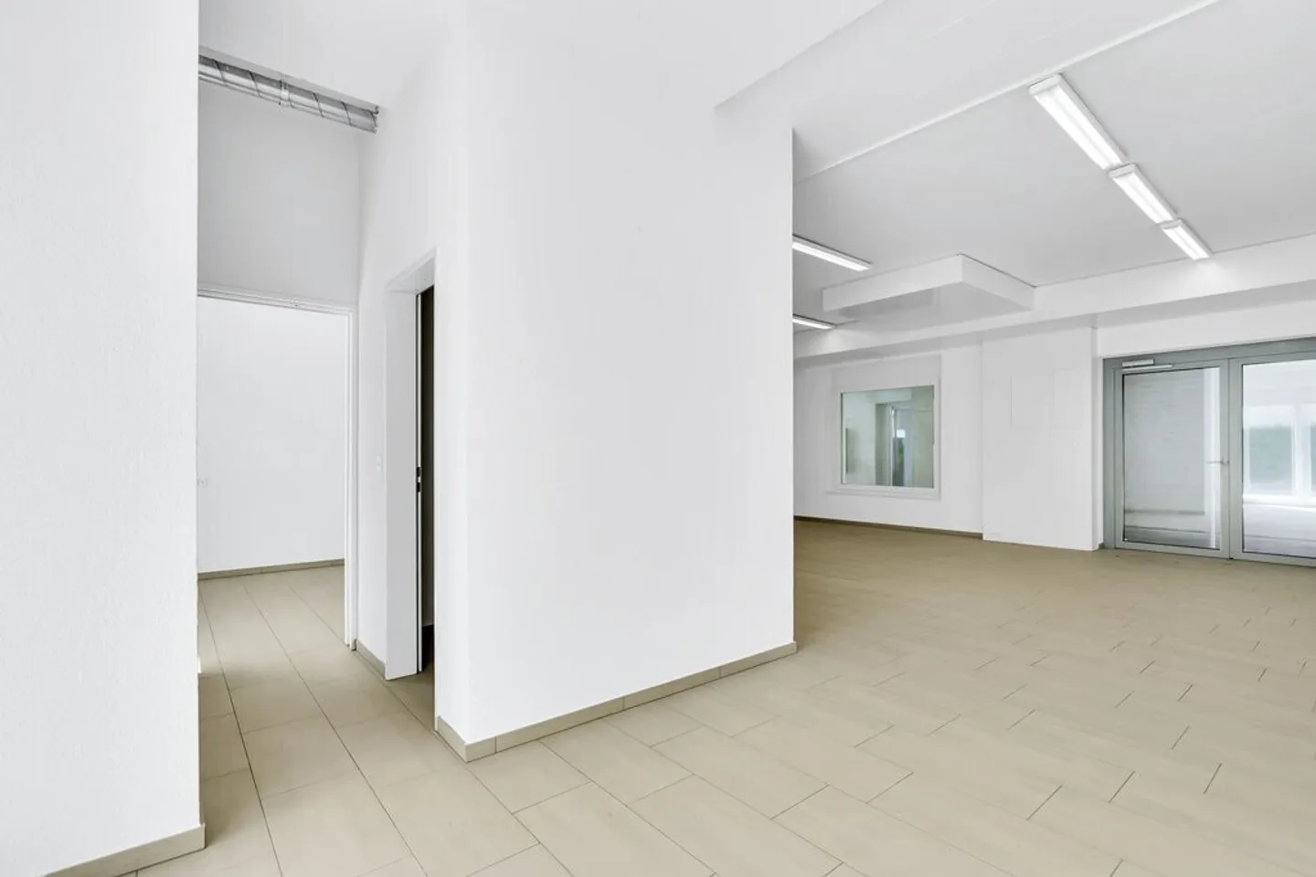 Modern Commercial Space in Neukirch - Photo 4 of 8