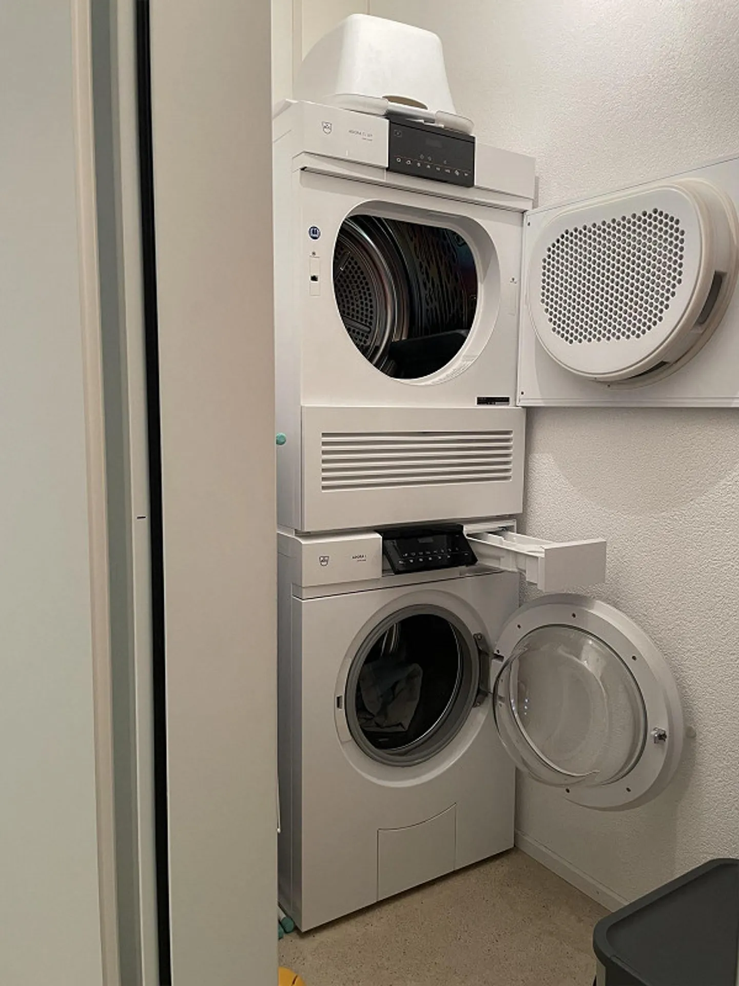 Spacious 4.5-Room Duplex Apartment - Photo 9 of 11