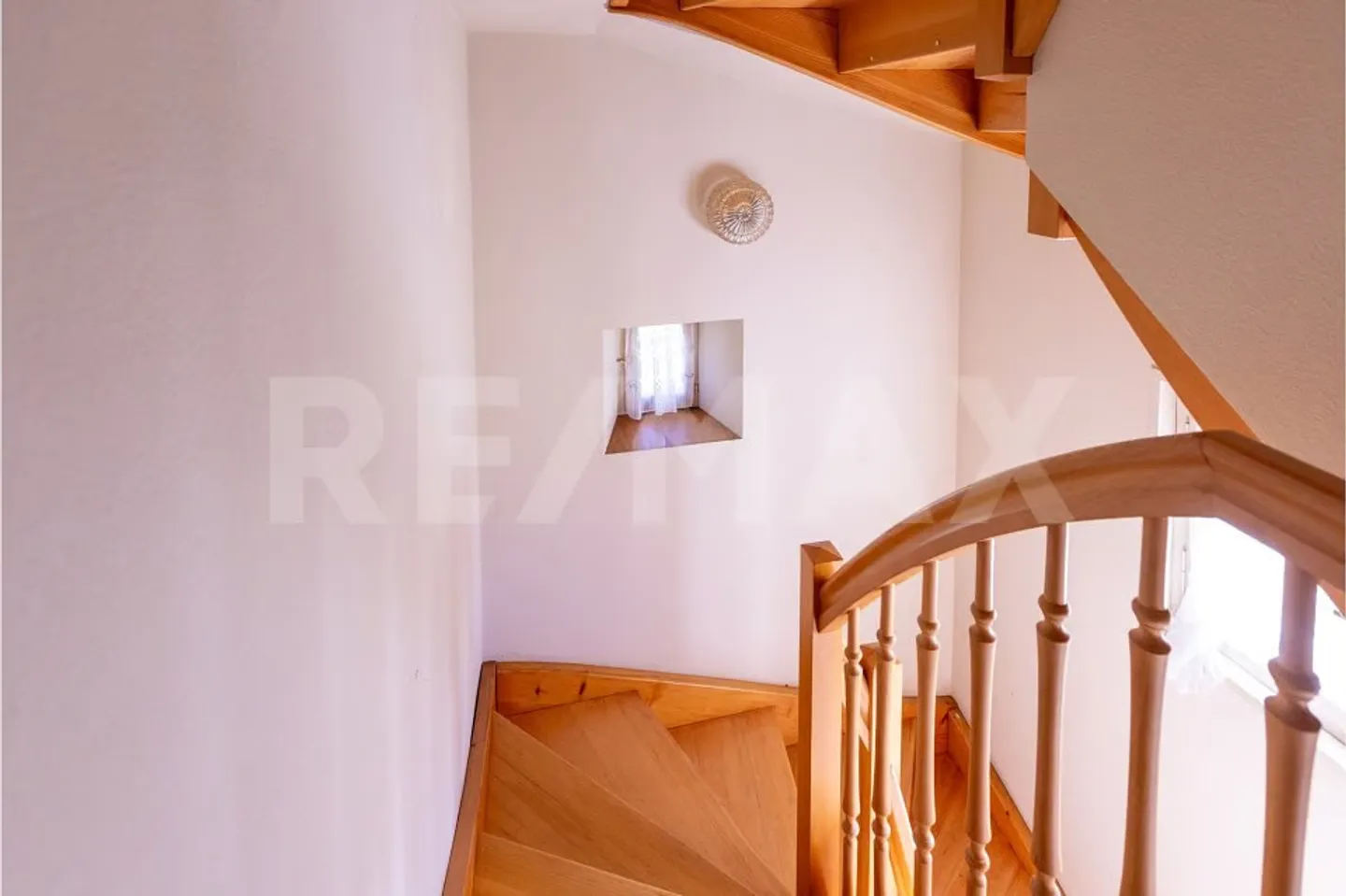 2-Familienhaus, Renditeobjekt, an zentraler Lage, 6484 Wassen UR - Photo 11 of 13