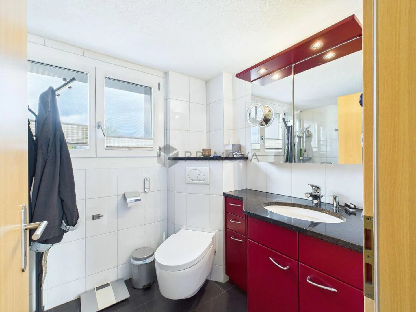 Residential and commercial building in a strategic location in Herzogenbuchsee - Photo 8 of 15