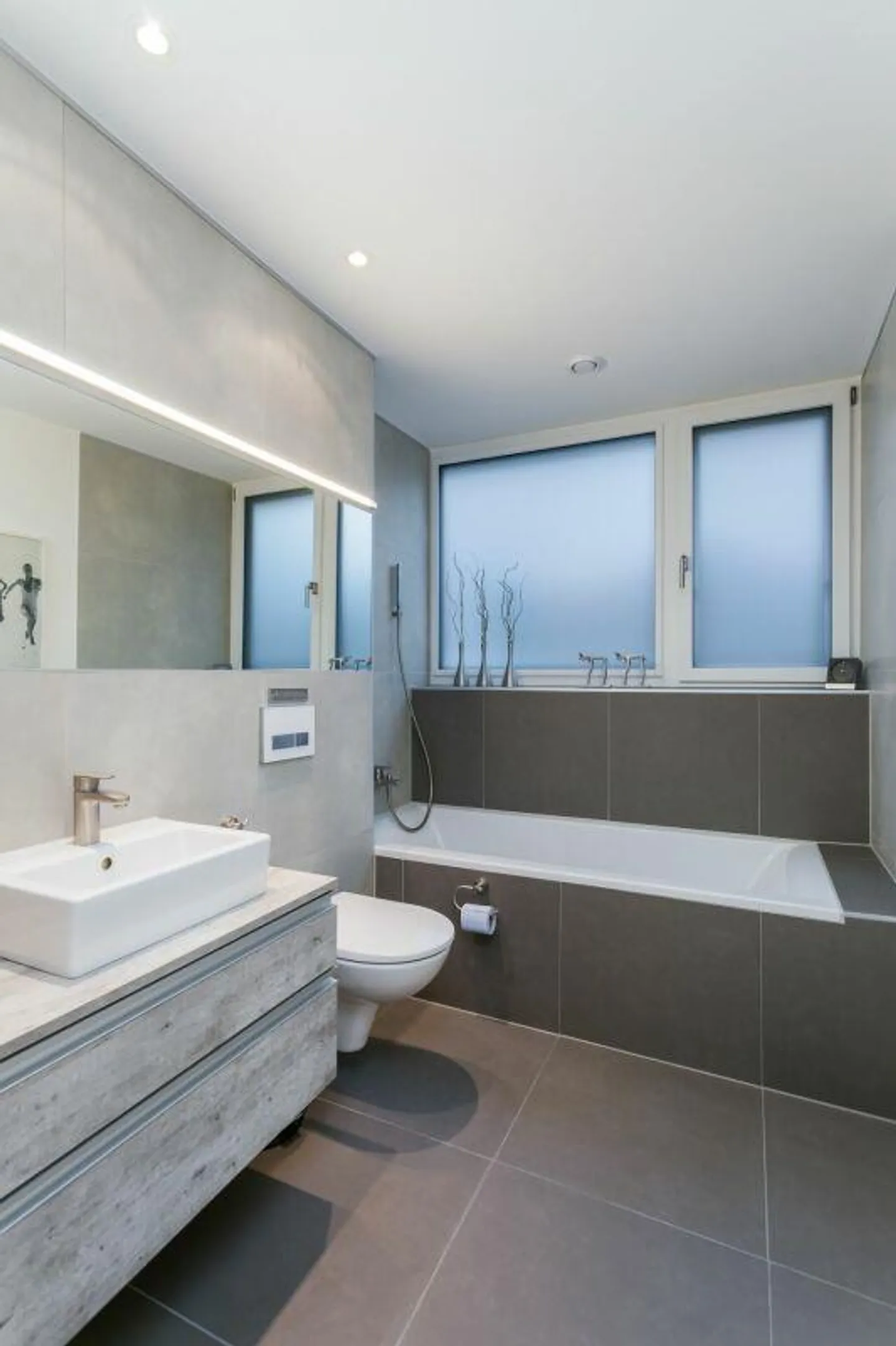 Exclusive 5.5-room apartment with garden terrace in the city of Zurich - Photo 12 of 13