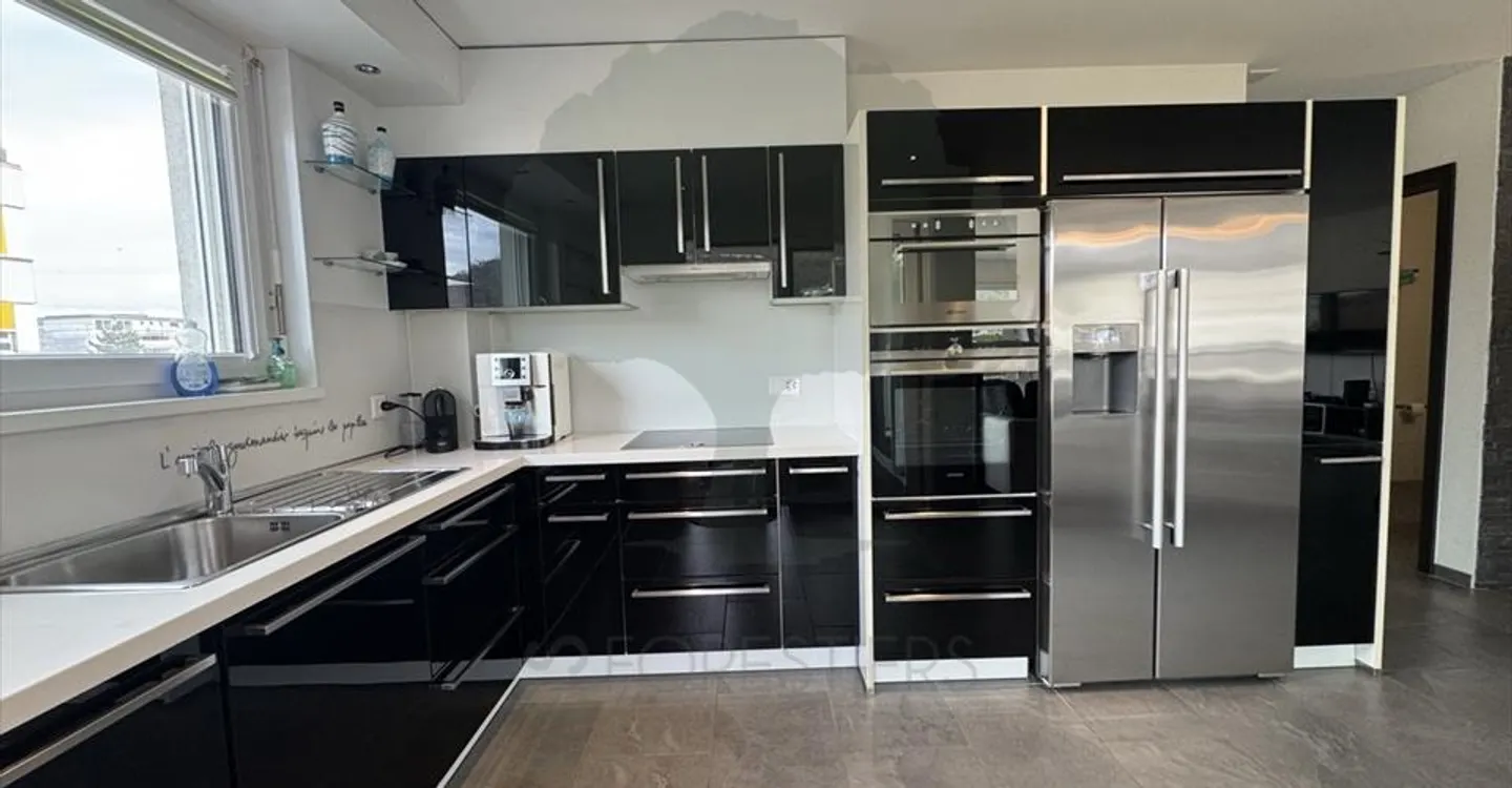 Schöne 3,5-Zimmer-Wohnung in Delémont - Foto 2 von 12