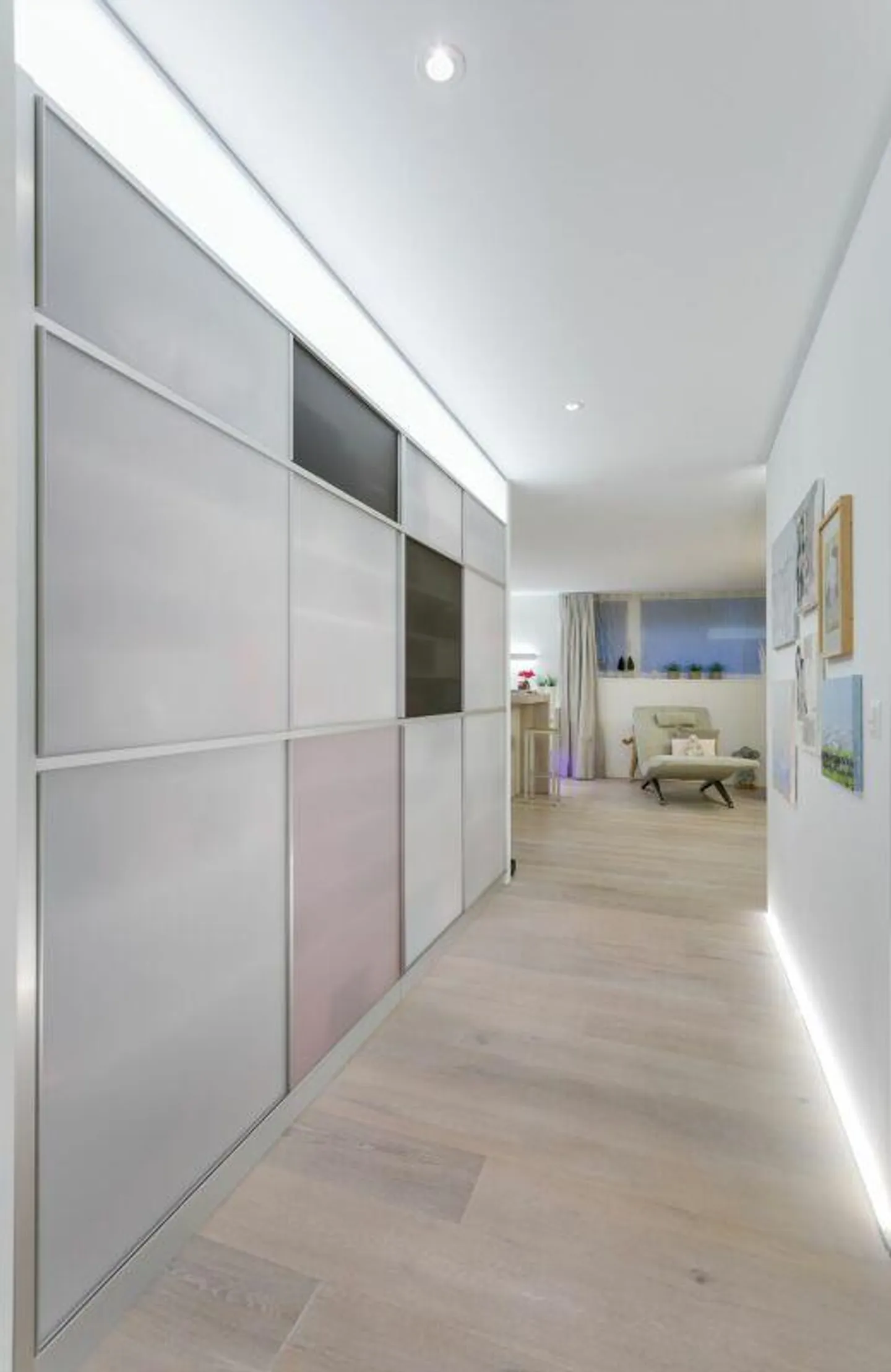 Exclusive 5.5-room apartment with garden terrace in the city of Zurich - Photo 11 of 13