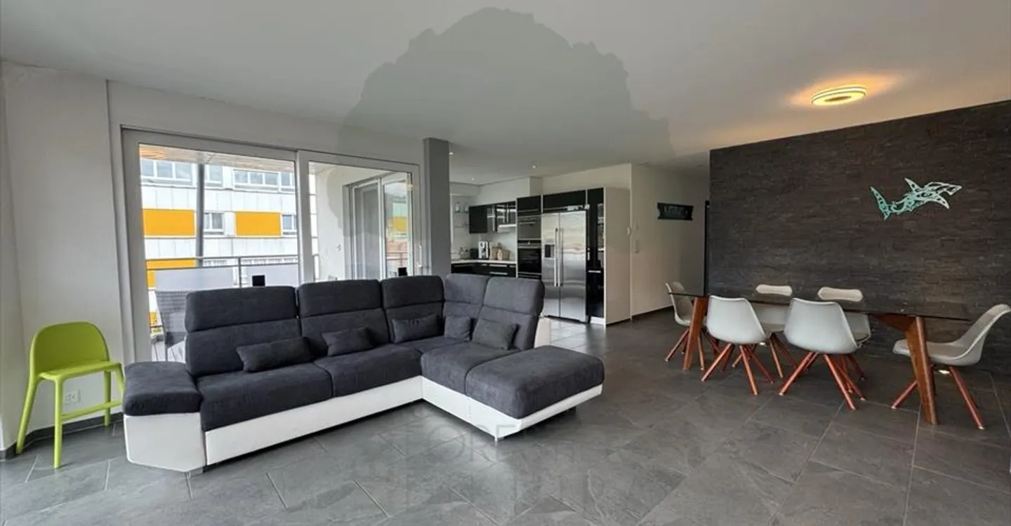 Schöne 3,5-Zimmer-Wohnung in Delémont - Foto 4 von 12