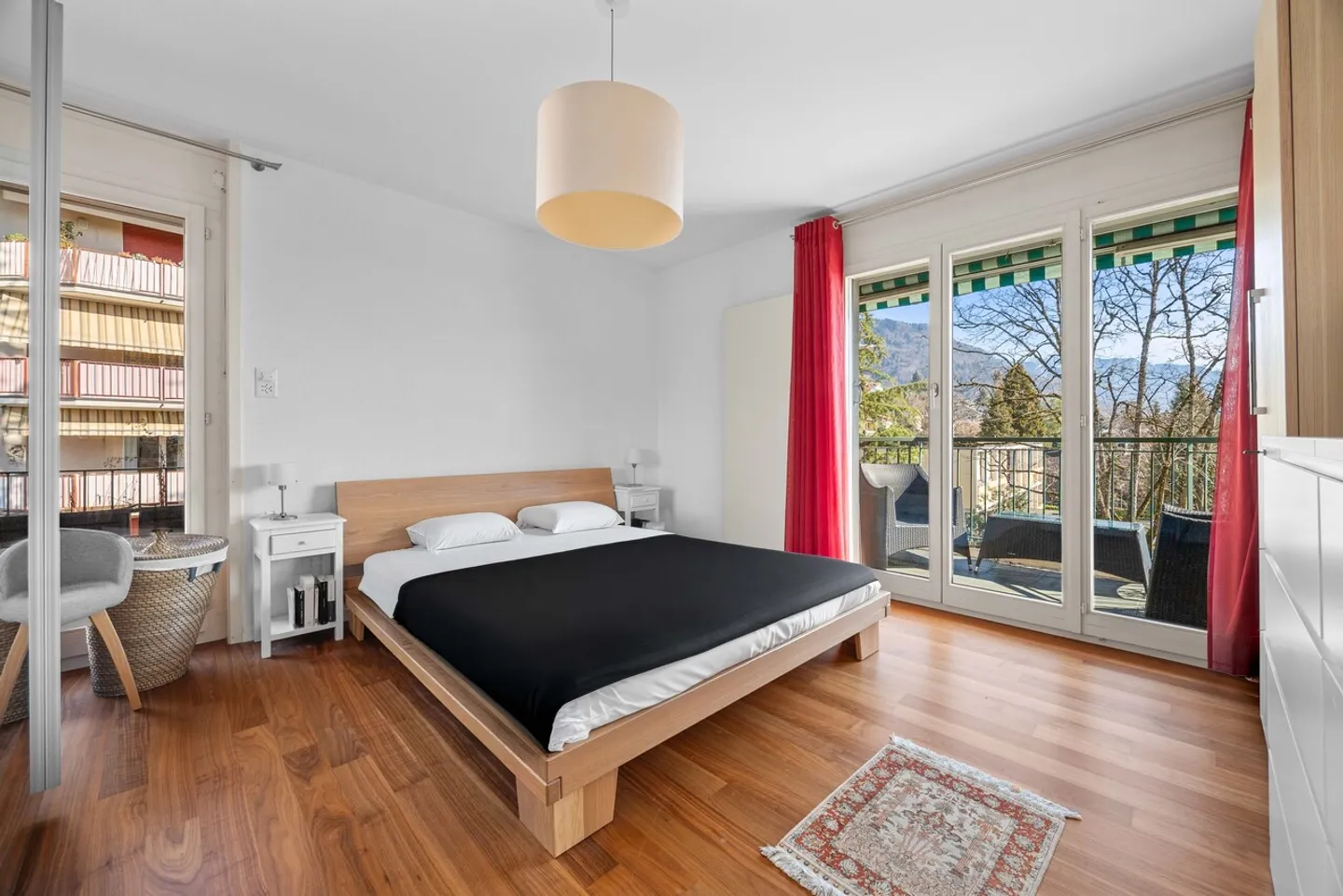 Bel appartamento nel centro del villaggio - Foto 5 di 18