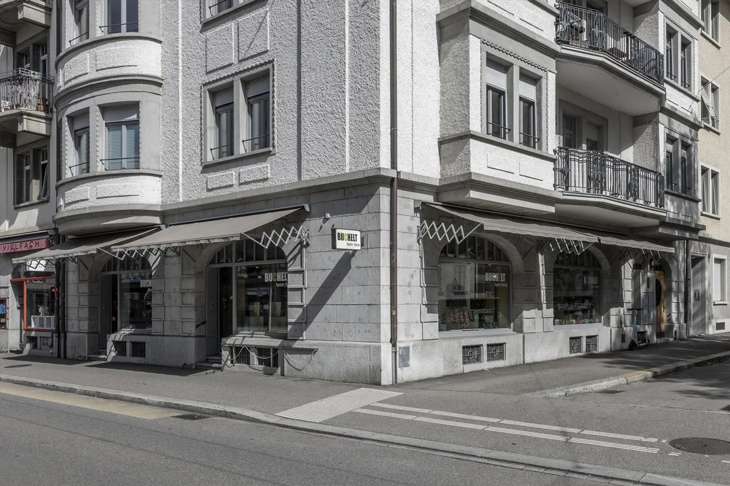 Ladenlokal im Zürcher Seefeldquartier - Foto 2 von 4