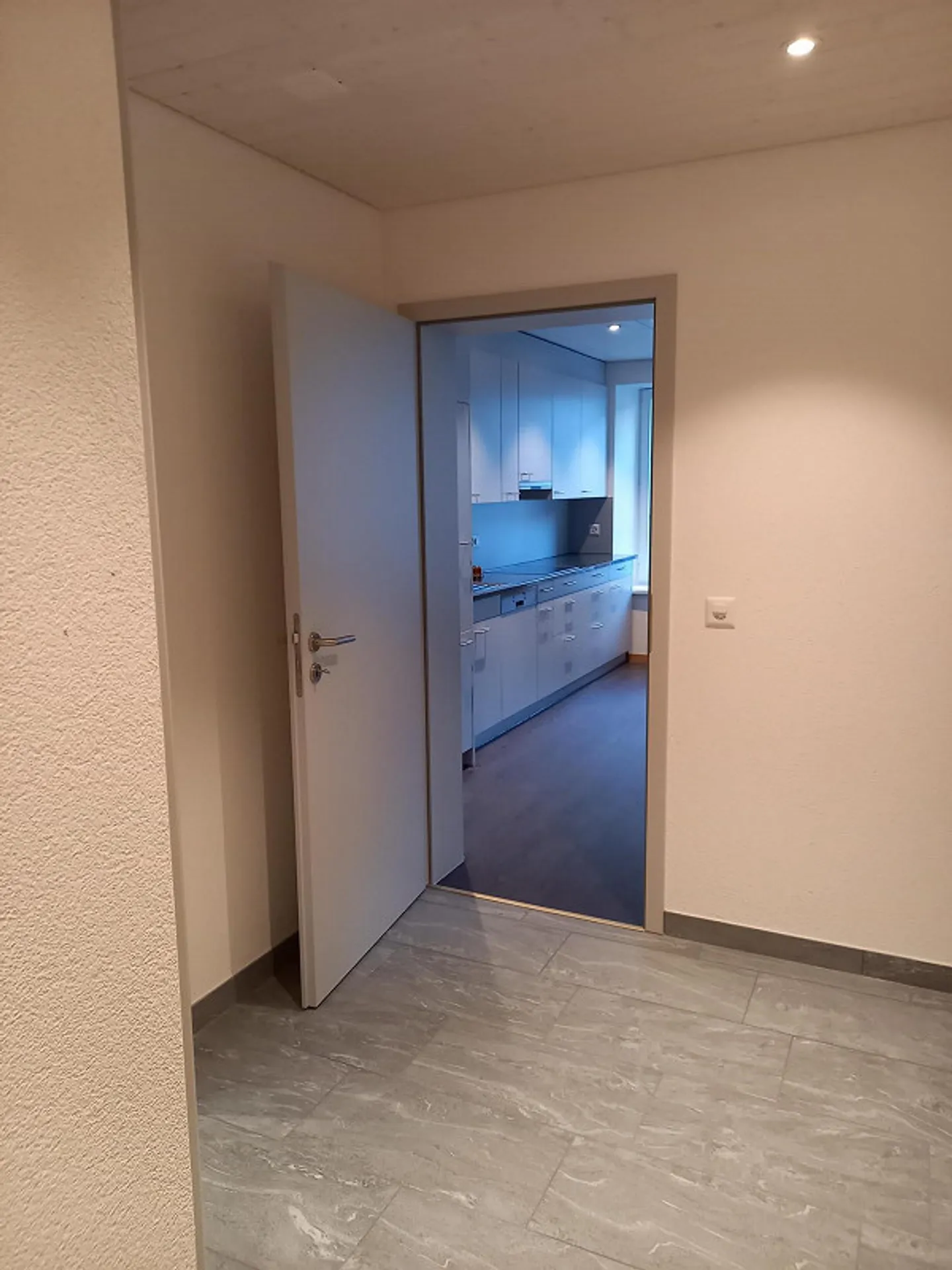 À louer appartement 4 1/2 pièces au 2ème étage à Glarus - Photo 6 sur 9
