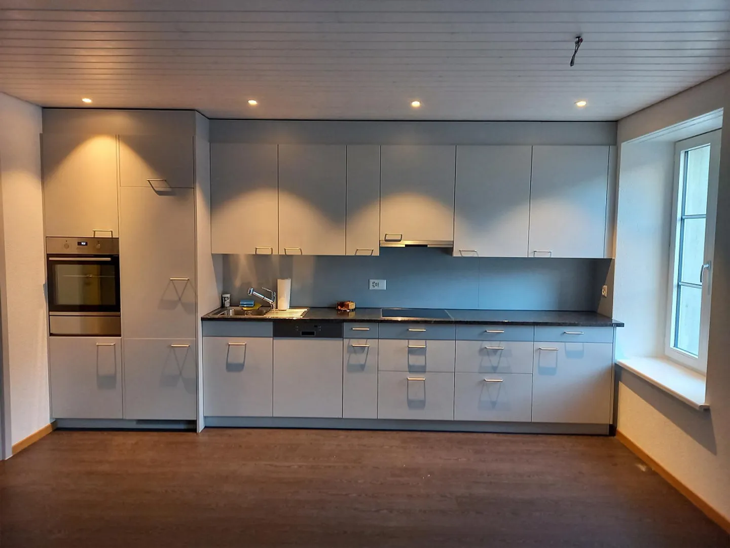 À louer appartement 4 1/2 pièces au 2ème étage à Glarus - Photo 2 sur 9