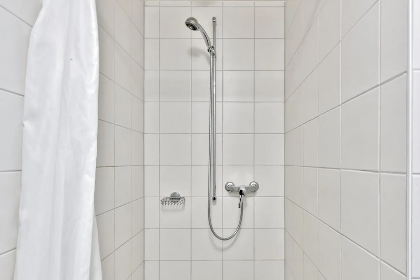 Louer sans caution - Chambres meublées dans le quartier des Charmilles - Photo 8 sur 8