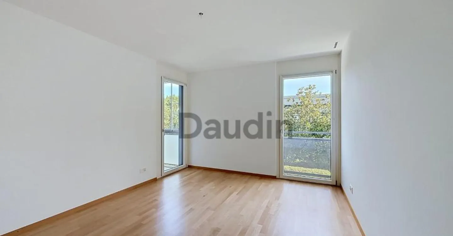 Charmantes Appartement mit Terrasse - Foto 9 von 13