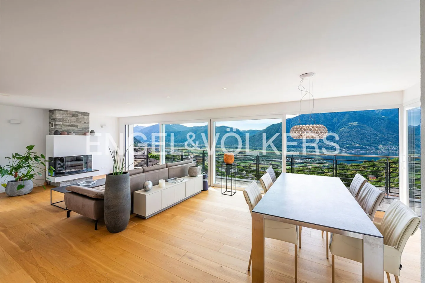 Villa elegante in posizione soleggiata con vista (5) - Foto 4 di 8
