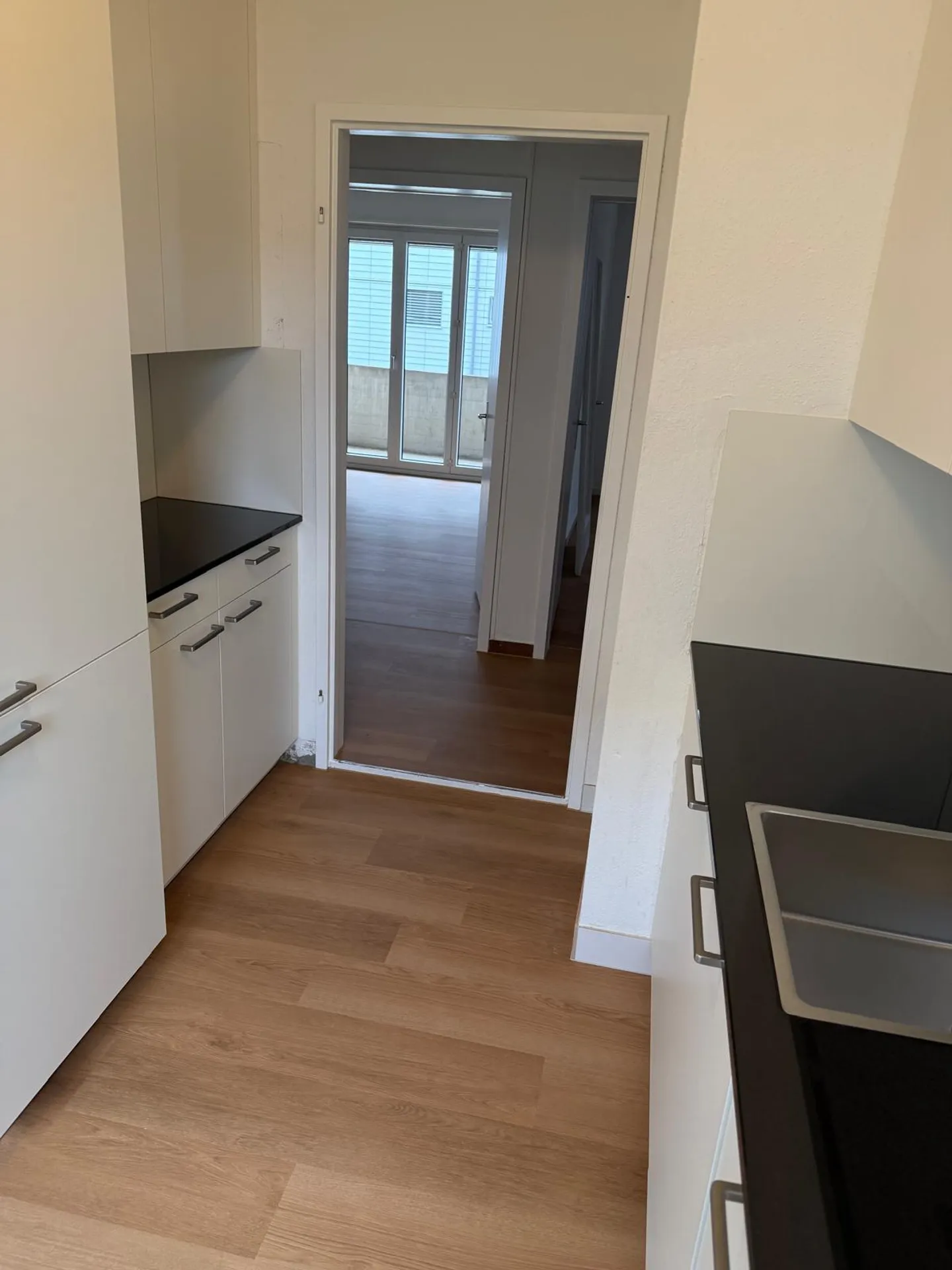 3½-Room Apartment Available Immediately – Central Location in Weinfelden - Photo 2 of 11