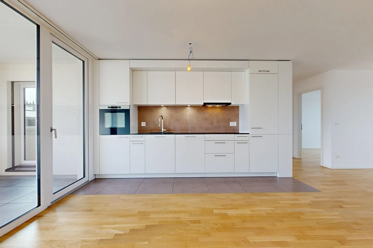 Un ambiente abitativo moderno e pratico - Foto 1 di 7