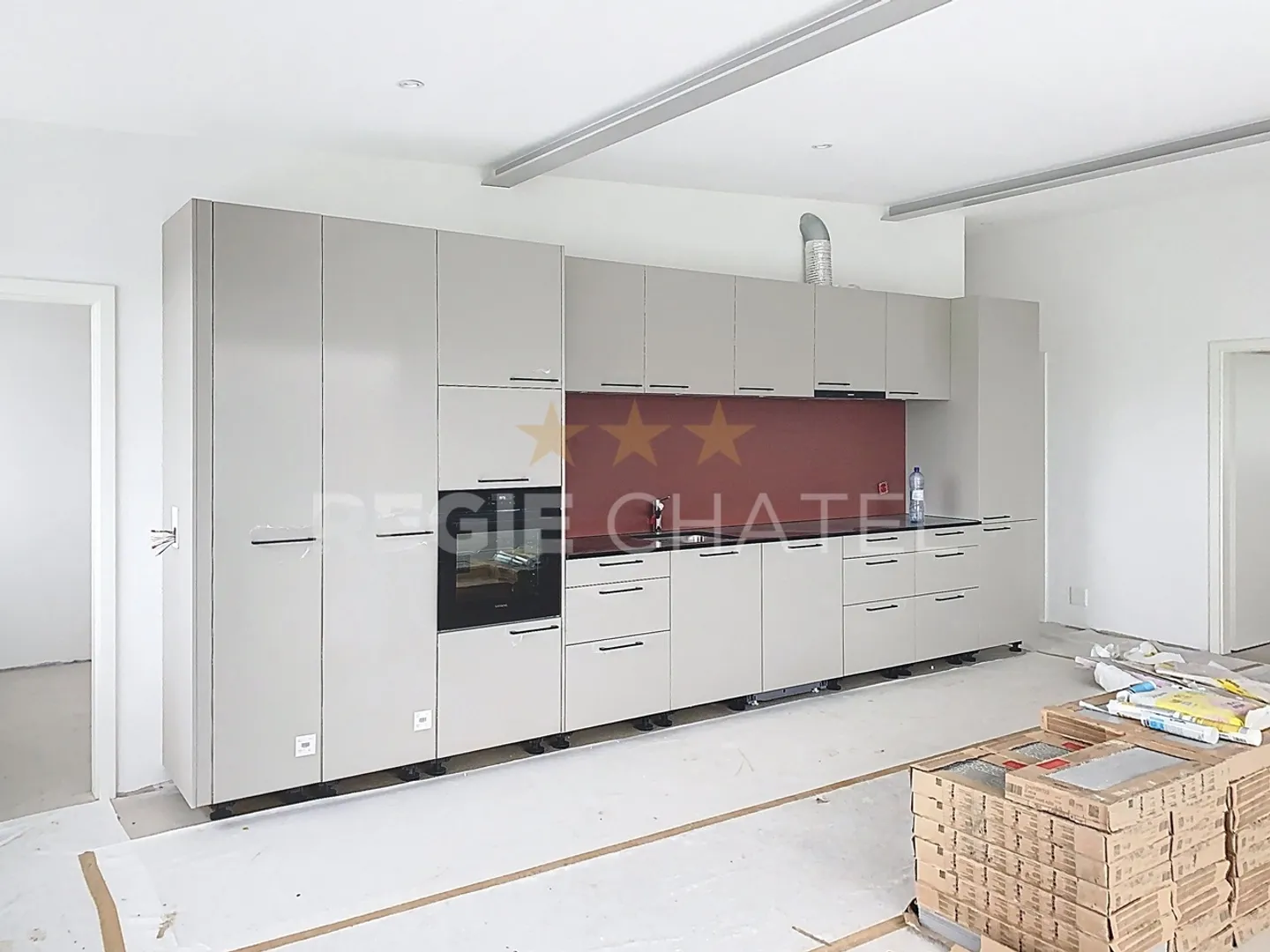 In industrial area - Photo 4 of 4