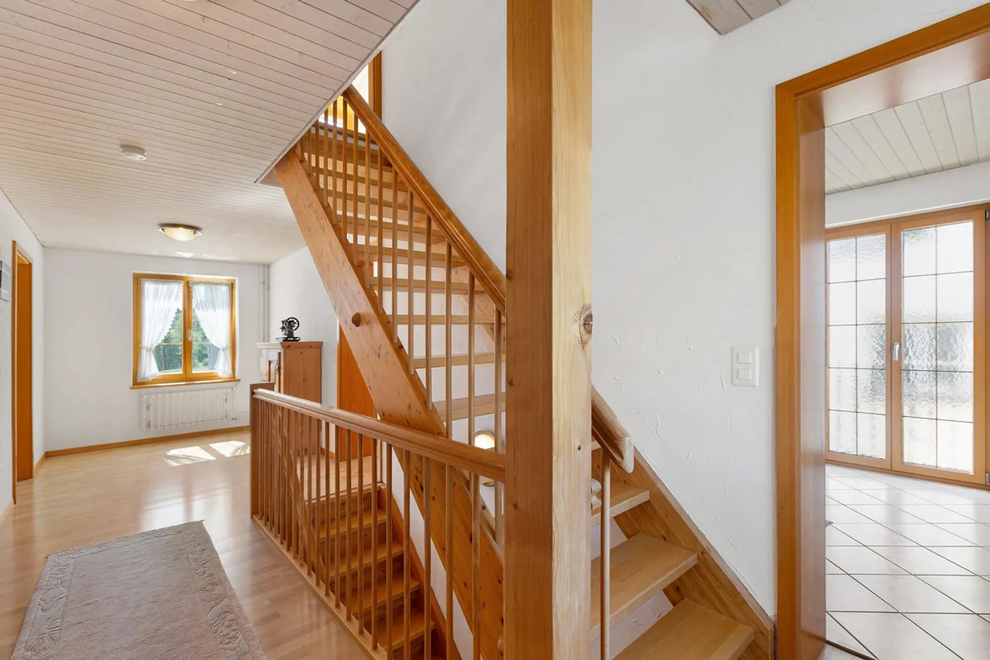 A House with History: Spacious 6.5-Room Single-Family Home with Beautiful Conservatory - Photo 15 of 21