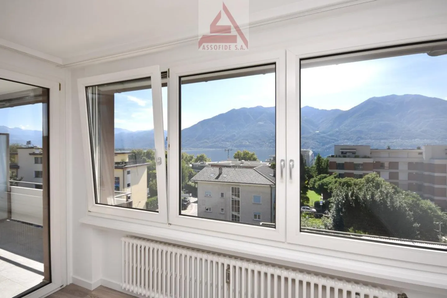 Sonnige 2.5-Zimmer Wohnung - Foto 5 von 6