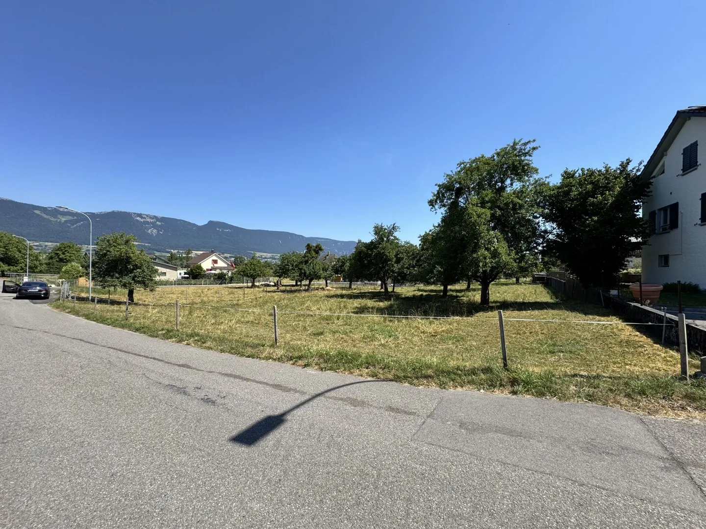 Neubau, Villa mit Pool und grossem Garten - Photo 2 sur 2