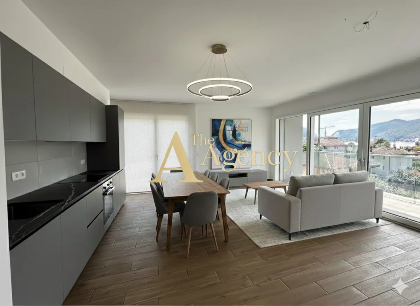 Modern Apartment with Lake View - Photo 5 of 23