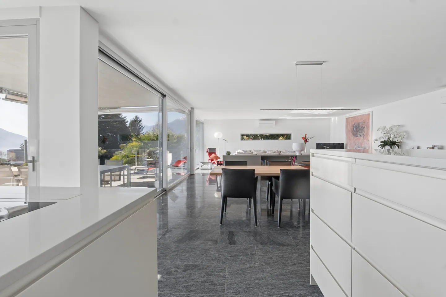 Maisonette in the Swiss village of 2025 - Photo 10 of 17