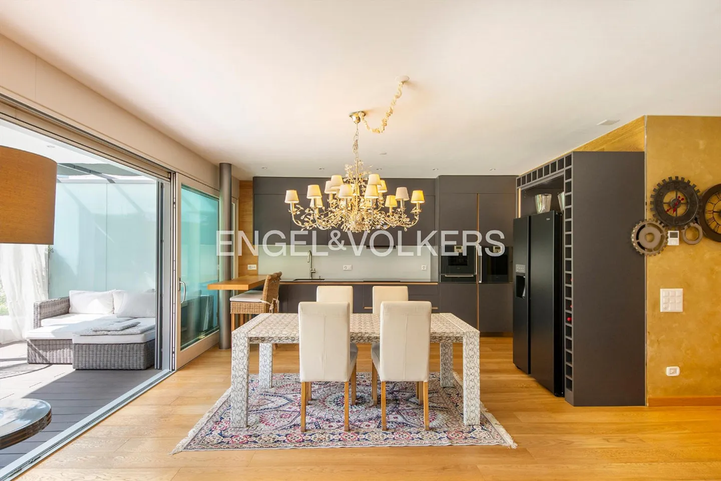 High-quality apartment with garden in the first lake line - Photo 7 of 14