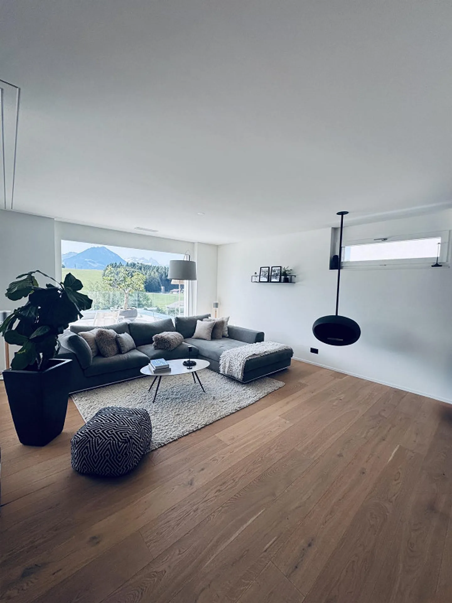 HIGH-END TERRACE APARTMENT WITH "LICENSE TO CHILL" - FACTOR - Photo 1 of 13
