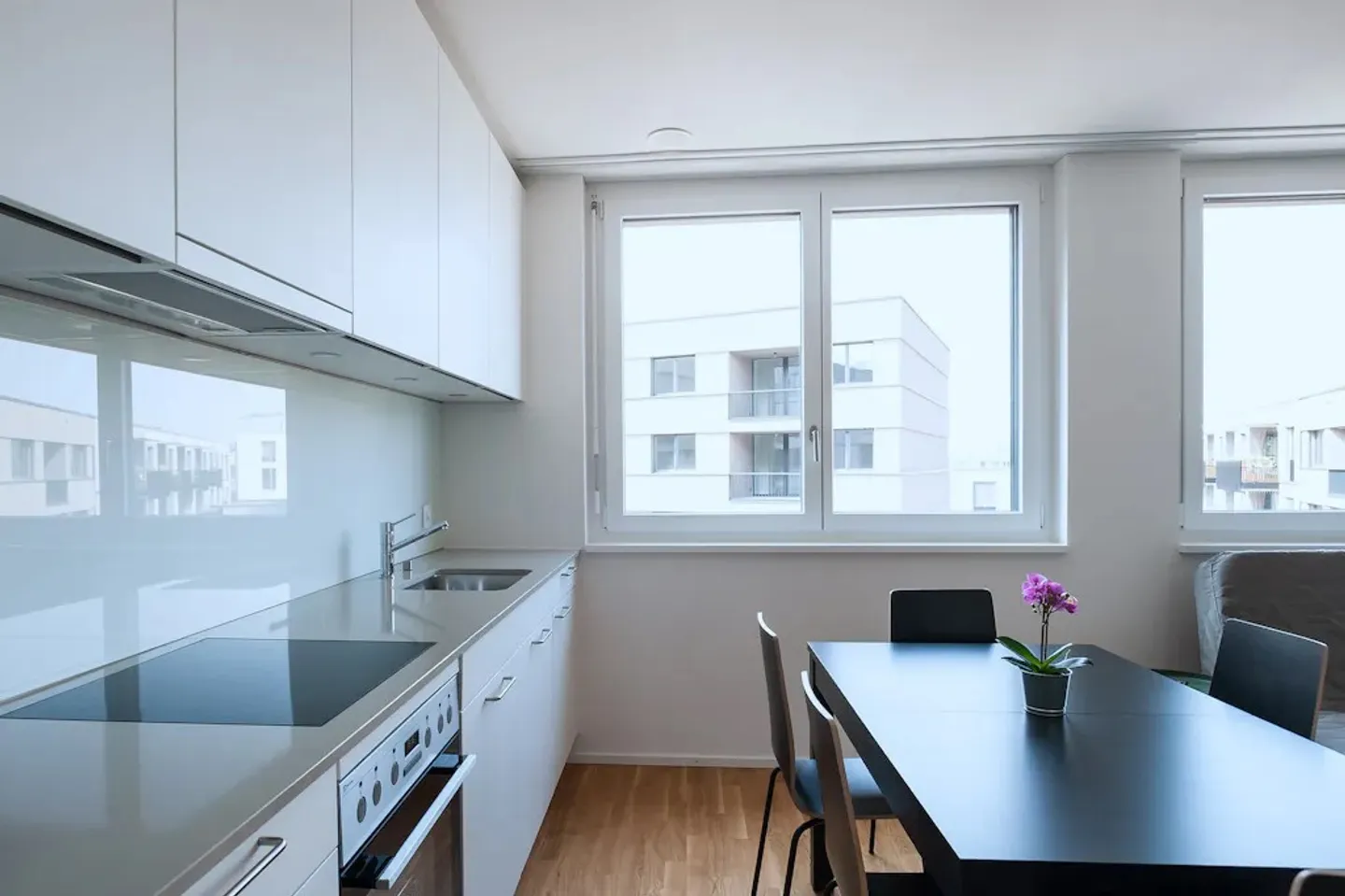 Appartement à louer - Photo 2 sur 10